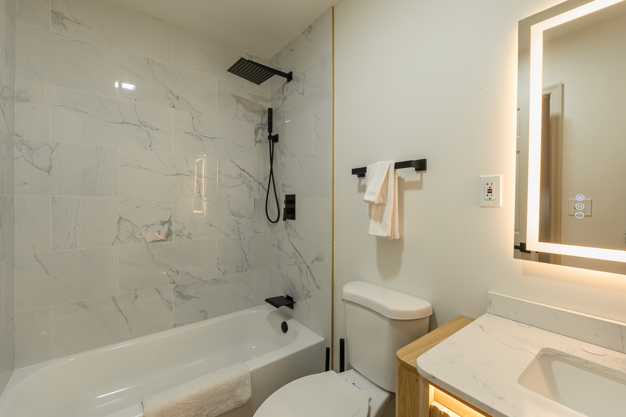 Full bathroom